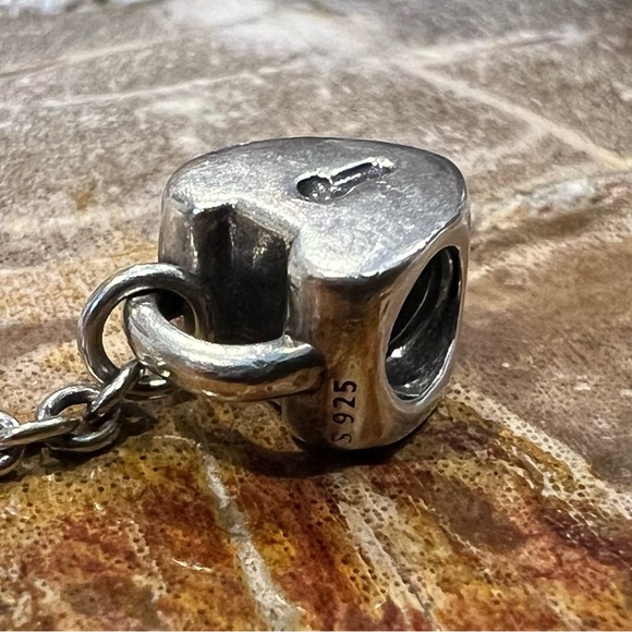 Authentic Pandora- Key to my Heart Charm Bead Lock Padlock key chain dangle - Picture 3 of 5
